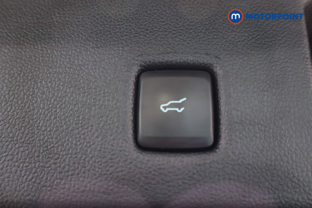 Used Ford Kuga 2023 for sale - 76958102: Photo 53