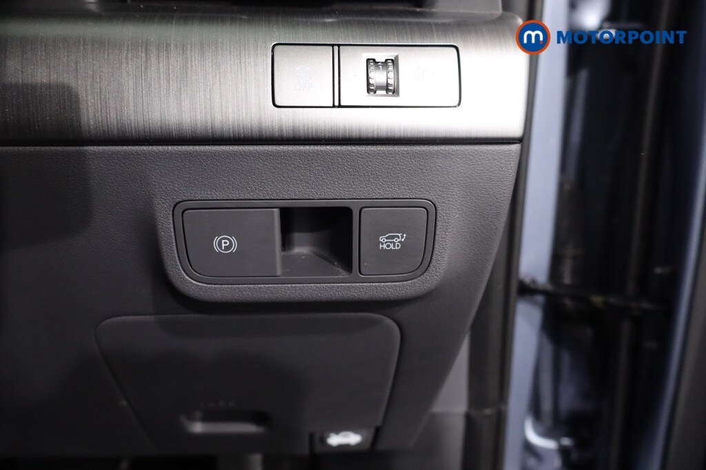 Used Hyundai KONA 2024 for sale - 76206368: Photo 32