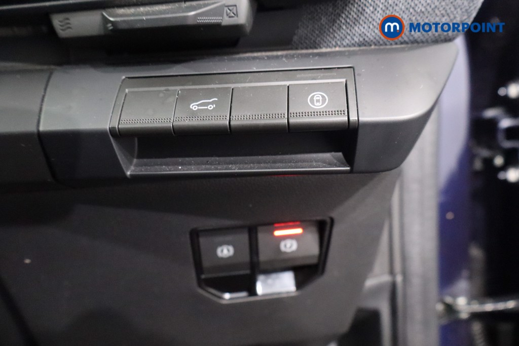 Used Renault Scenic E-Tech 2024 for sale - 76685121: Photo 29