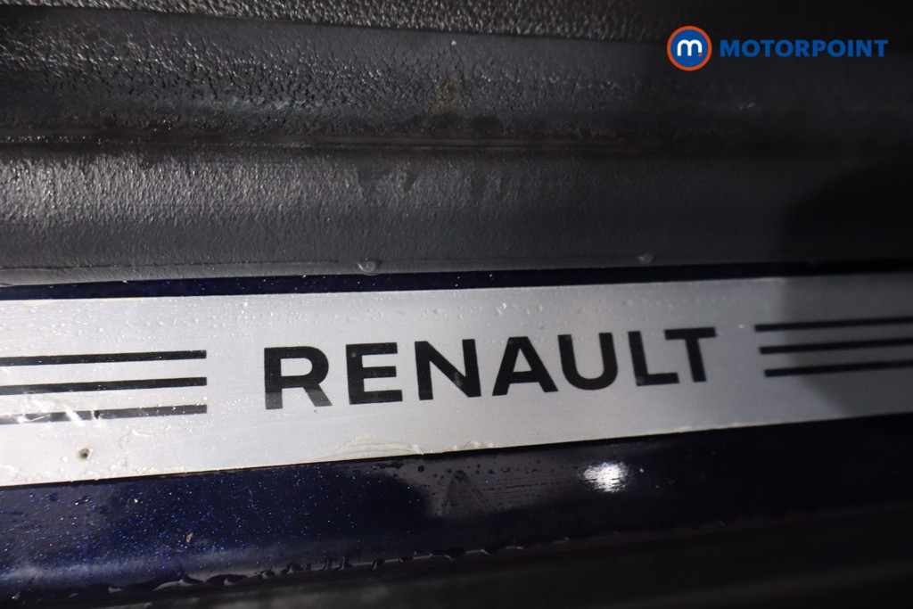 Used Renault Scenic E-Tech 2024 for sale - 76685121: Photo 30