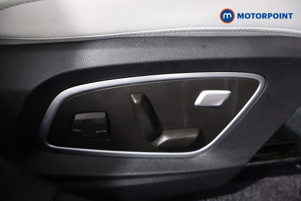 Used Renault Scenic E-Tech 2024 for sale - 76685121: Photo 32