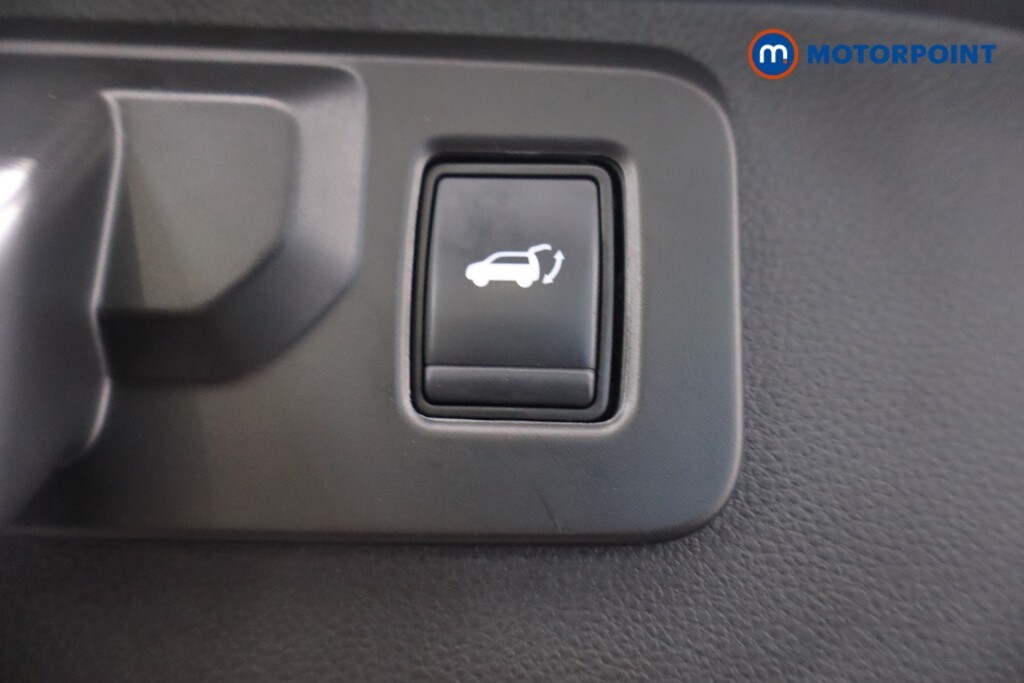 Used Renault Scenic E-Tech 2024 for sale - 76685121: Photo 46