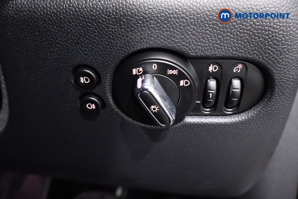 Used MINI Hatch 2019 for sale - 77297829: Photo 25