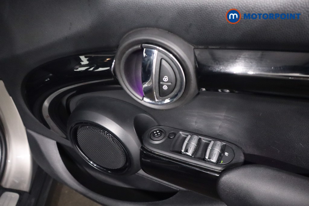 Used MINI Hatch 2019 for sale - 77297829: Photo 33