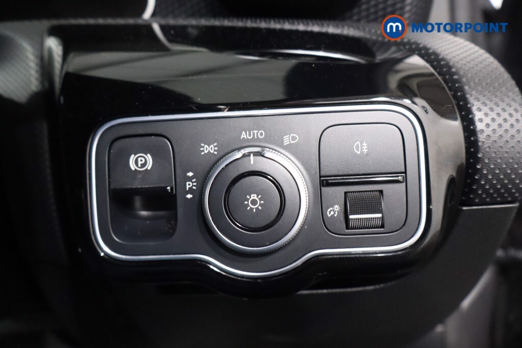 Used Mercedes-Benz A-Class 2020 for sale - 76278843: Photo 30