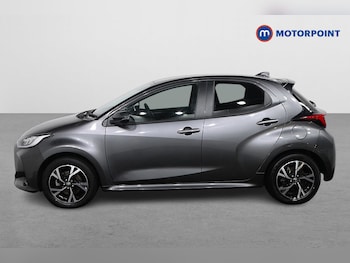 Used Toyota Yaris 2024 for sale - 77527174: Photo