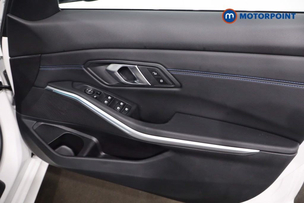 Used BMW 3 Series 2023 for sale - 77417861: Photo 33