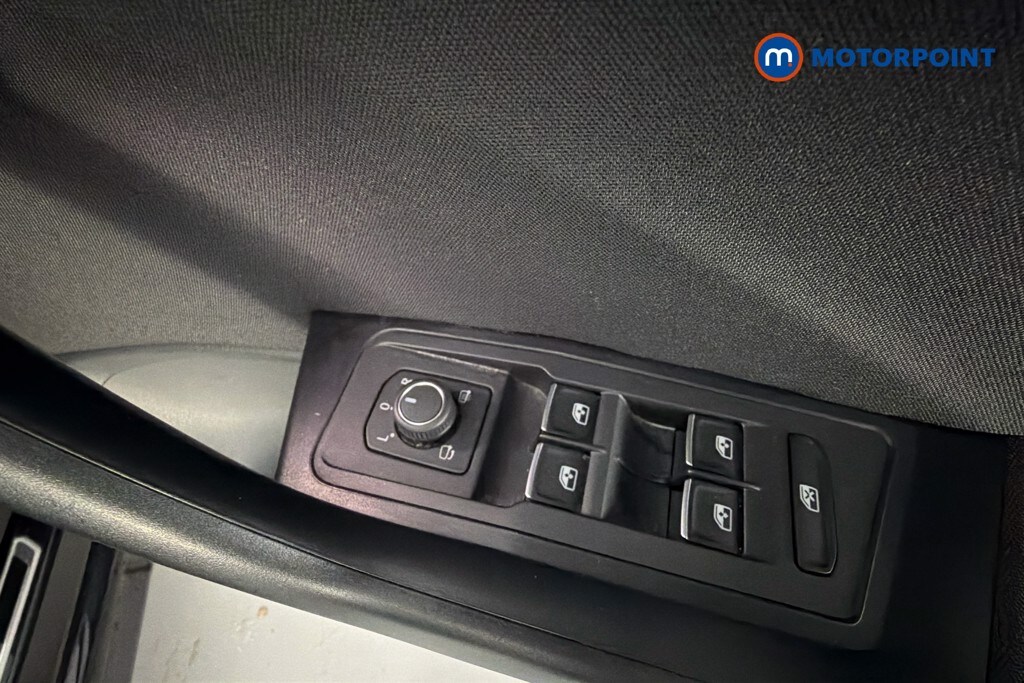 Used Volkswagen T-Roc 2022 for sale - 78106930: Photo 19