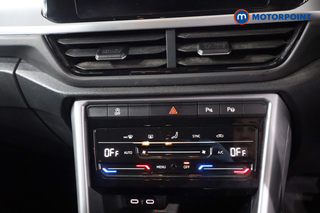 Used Volkswagen T-Roc 2025 for sale - 76985089: Photo 24