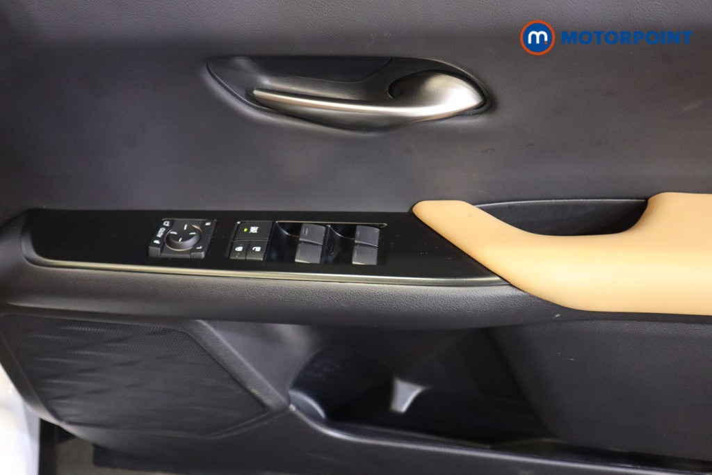 Used Lexus UX 2023 for sale - 77286661: Photo 16