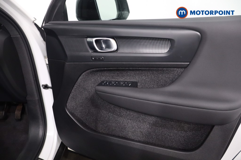 Used Volvo XC40 2023 for sale - 77152285: Photo 29