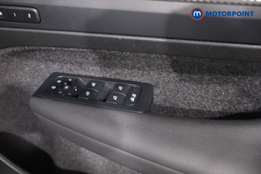 Used Volvo XC40 2023 for sale - 77152285: Photo 30