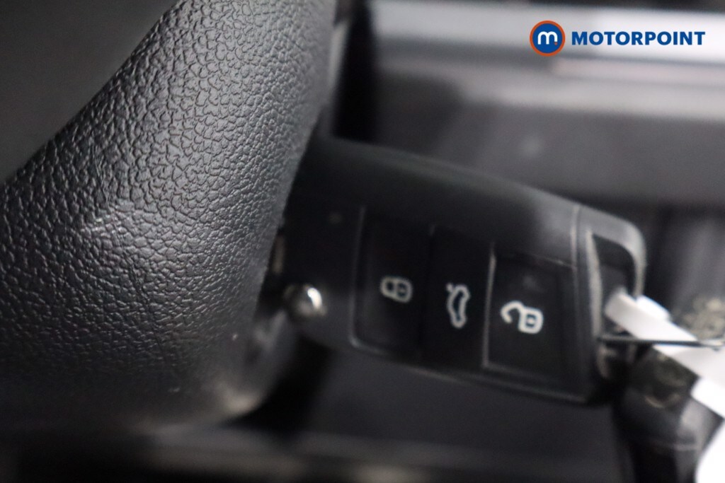 Used Volkswagen Taigo 2023 for sale - 76206405: Photo 21