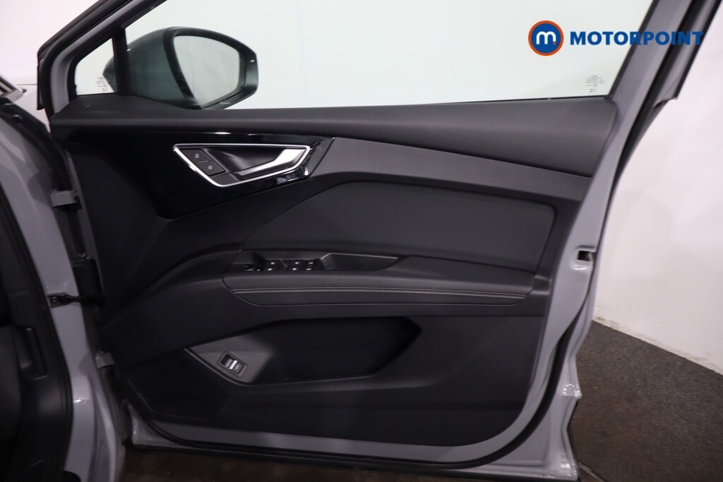 Used Audi Q4 e-tron for sale - 78143943: Photo 31