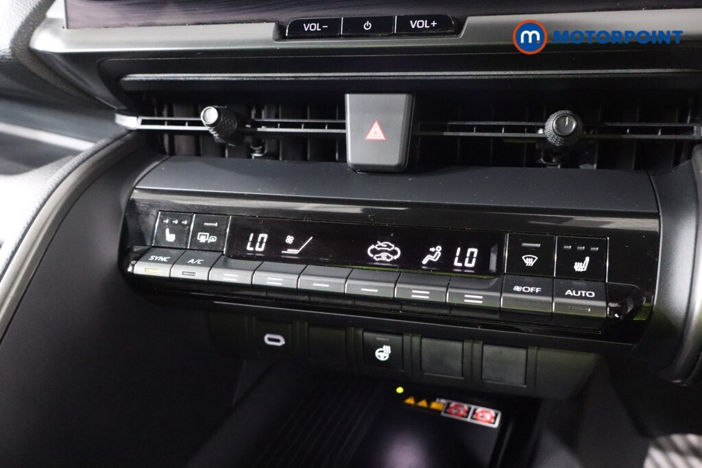 Used Toyota C-HR 2024 for sale - 76209598: Photo 23