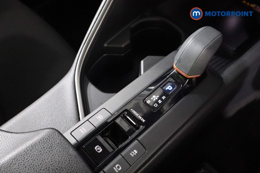 Used Toyota C-HR 2024 for sale - 76209598: Photo 24