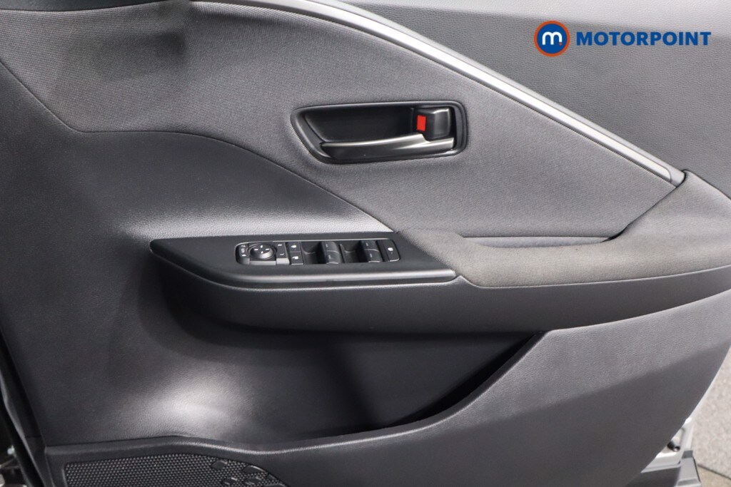 Used Toyota C-HR 2024 for sale - 76209598: Photo 30