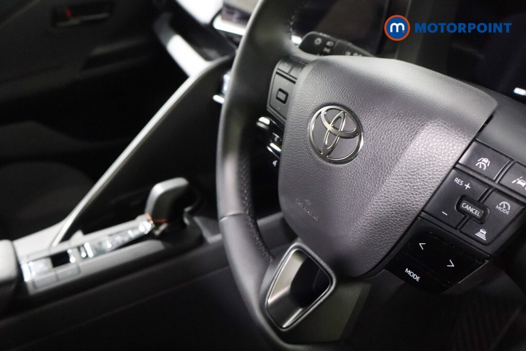 Used Toyota C-HR 2024 for sale - 76209598: Photo 33