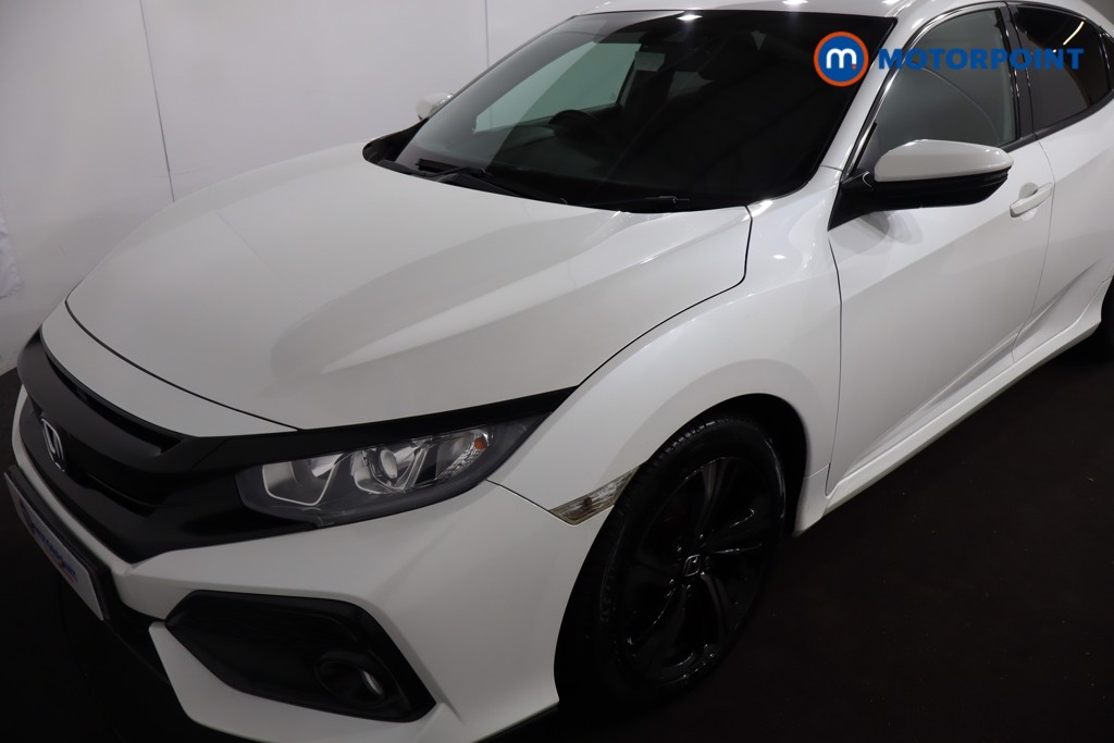Used Honda Civic 2018 for sale - 76777565: Photo 35