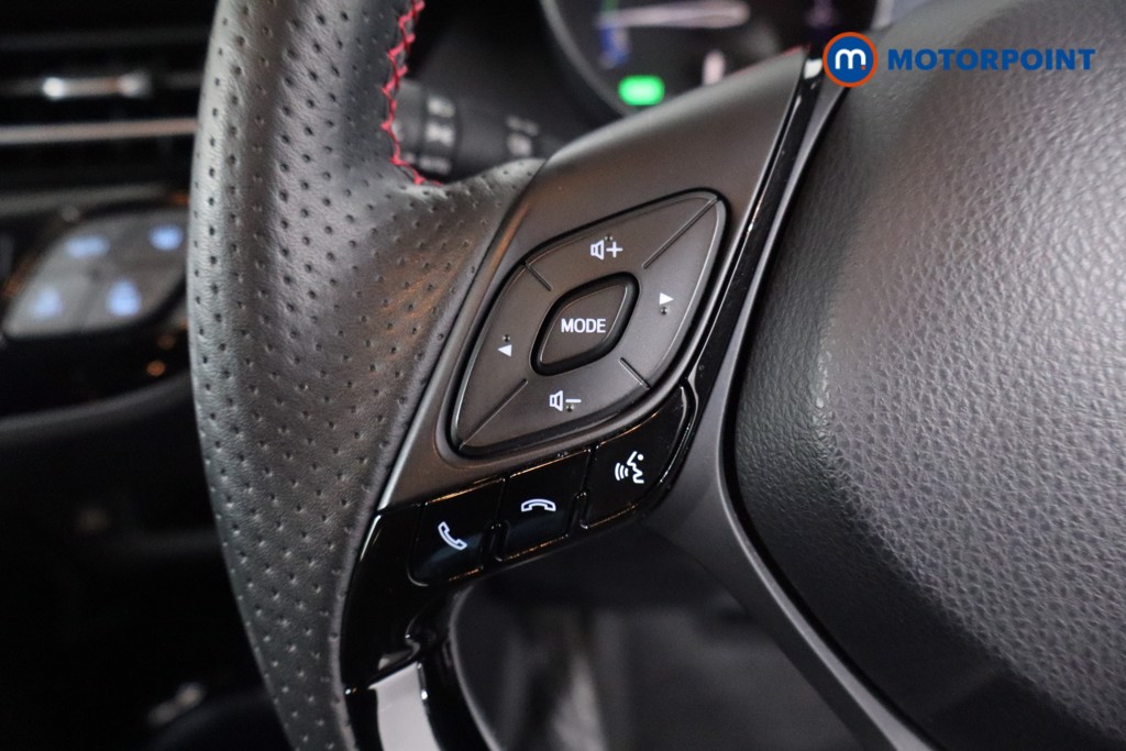 Used Toyota C-HR 2023 for sale - 77297785: Photo 15