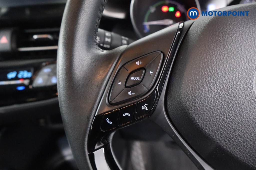 Used Toyota C-HR 2023 for sale - 77446479: Photo 15