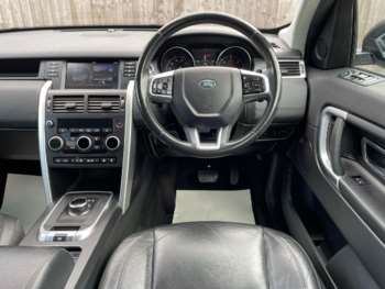Used Land Rover Discovery Sport 2017 for sale - 74920348: Photo