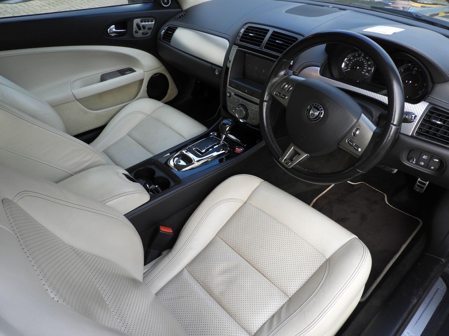 Used Jaguar XKR for sale - 77497060: Photo 13