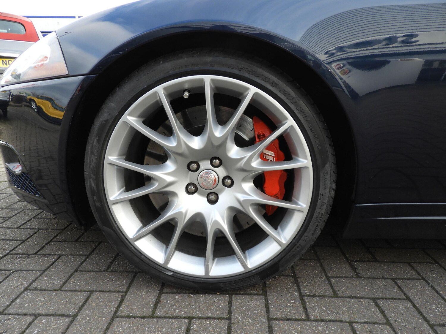 Used Jaguar XKR for sale - 77497060: Photo 27