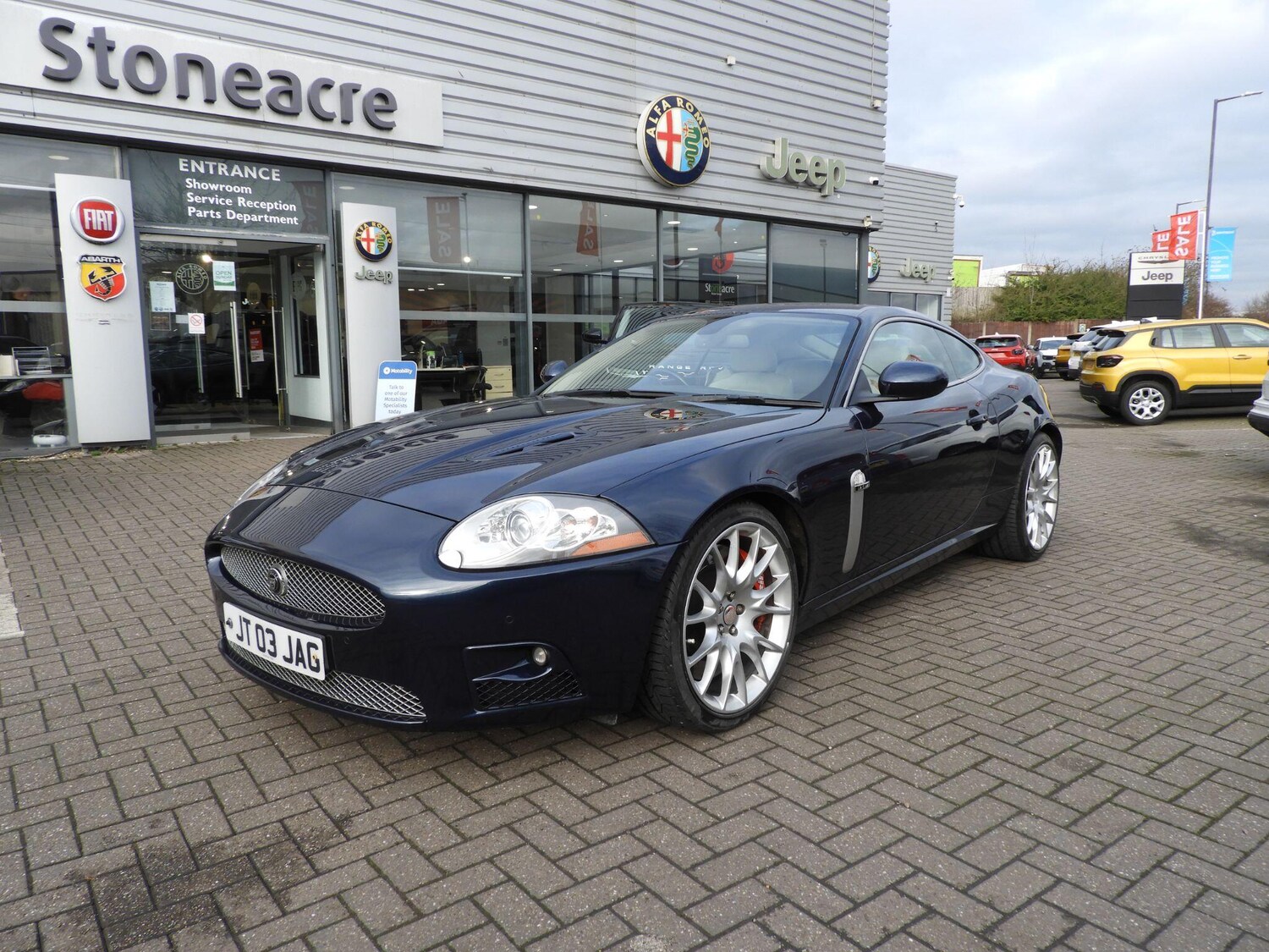 Used Jaguar XKR for sale - 77497060: Photo 7