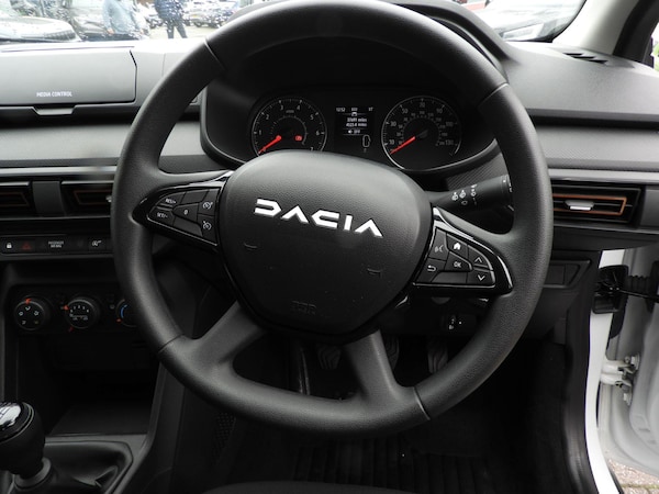 Used Dacia Sandero 2023 for sale - 76013179: Photo 15