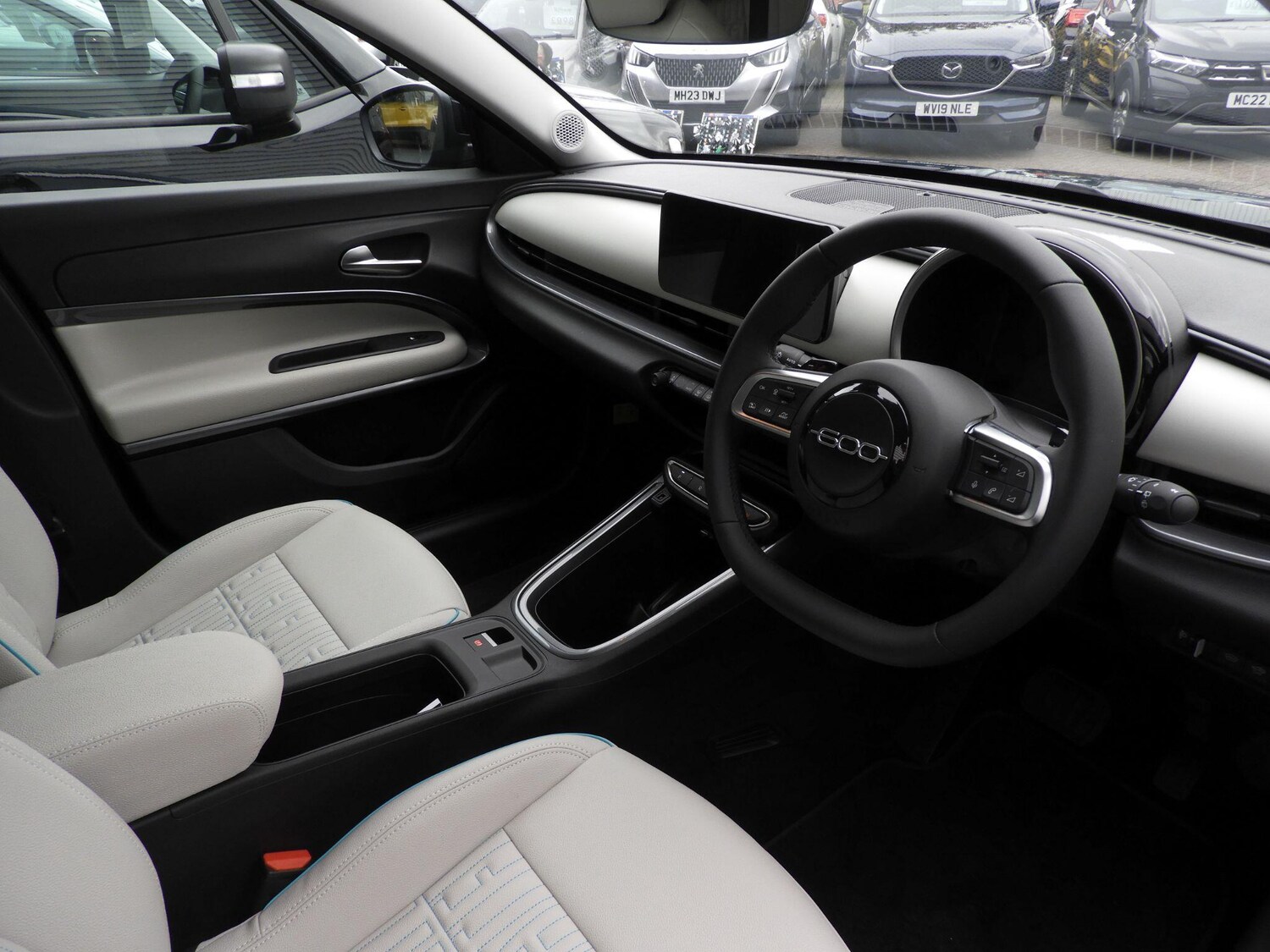 Used Fiat 600 2025 for sale - 76215061: Photo 9