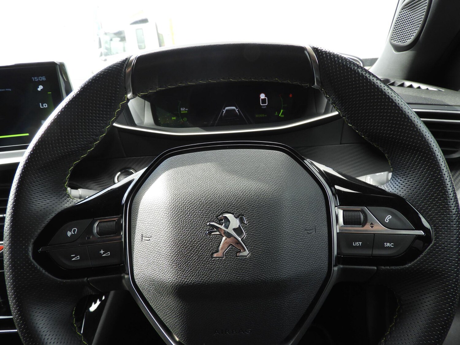 Used Peugeot 2008 2023 for sale - 76060915: Photo 22