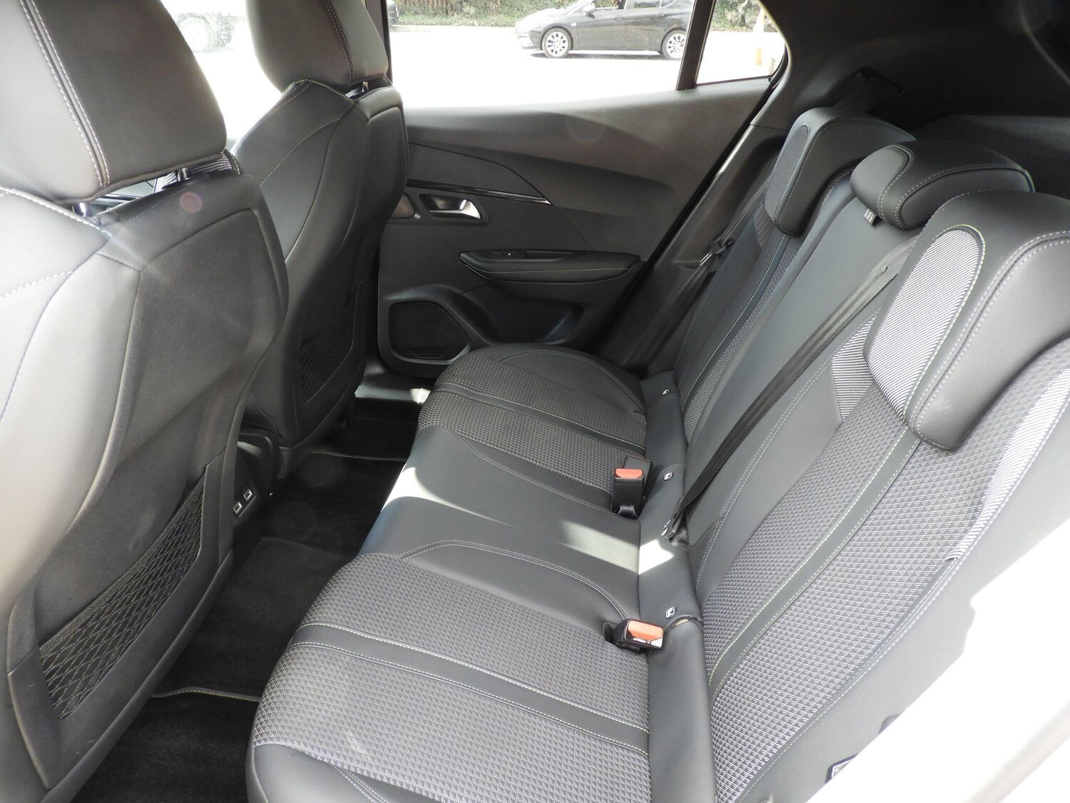 Used Peugeot 2008 2023 for sale - 76060915: Photo 24
