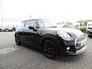 Used MINI Hatch 2015 for sale - 76521875: Photo