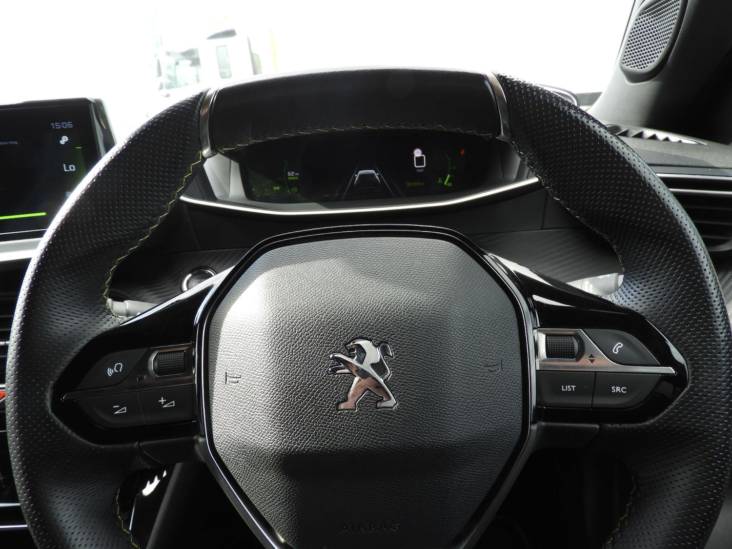 Used Peugeot 2008 2023 for sale - 76989215: Photo 22