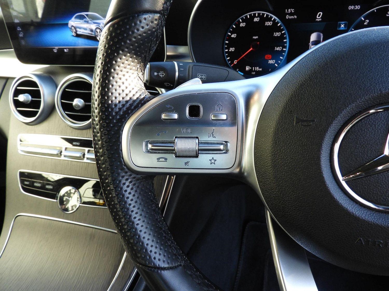 Used Mercedes-Benz C Class 2018 for sale - 76715512: Photo 22