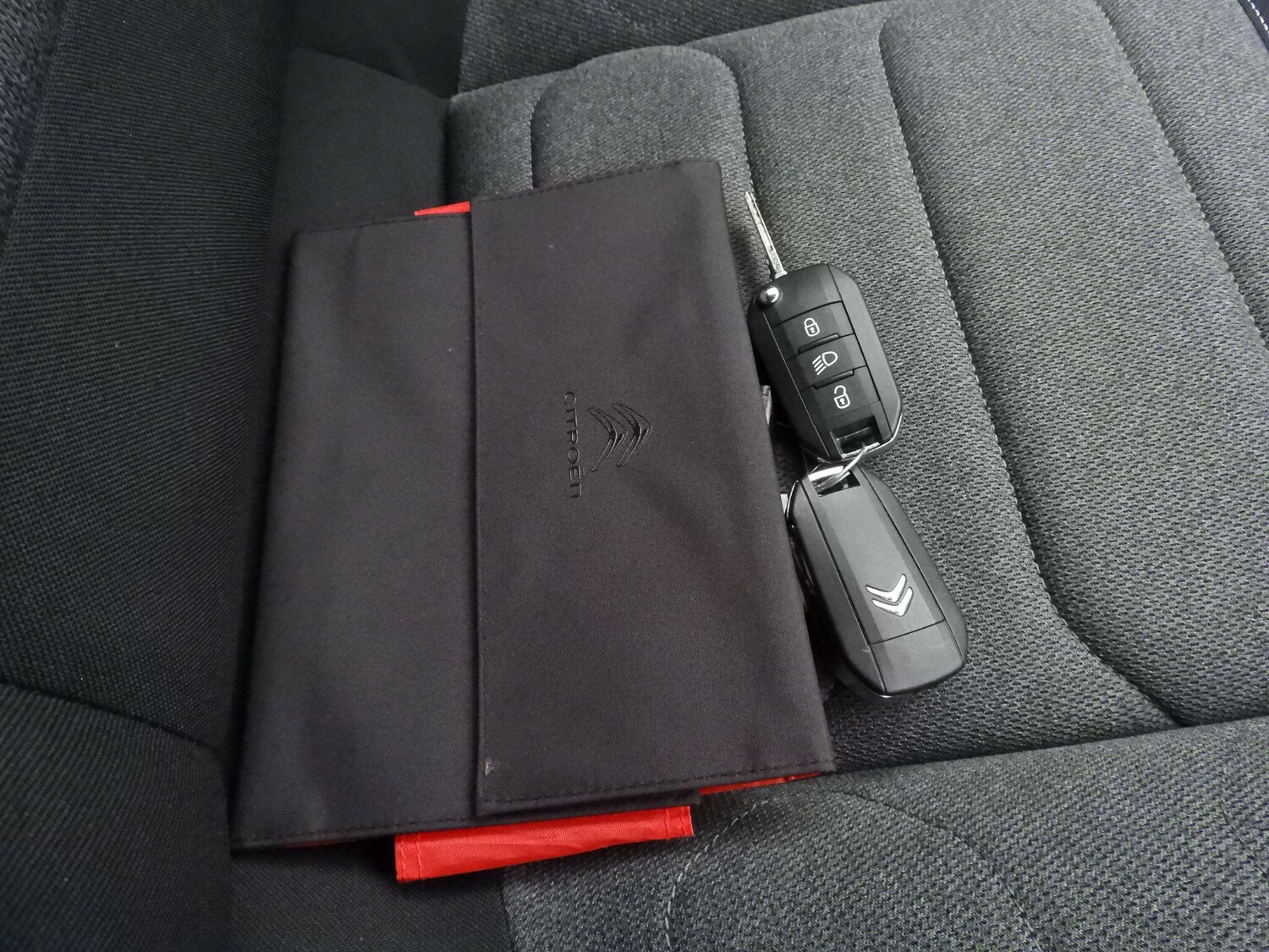 Used Citroen C3 for sale - 77344685: Photo 25