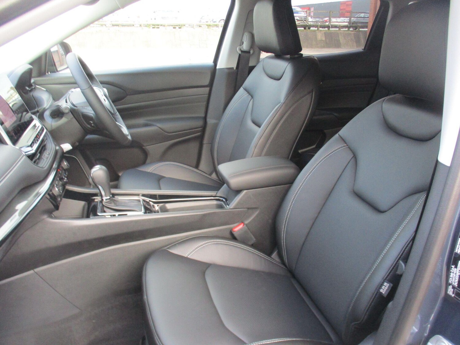 Used Jeep Compass 2023 for sale - 77898512: Photo 13