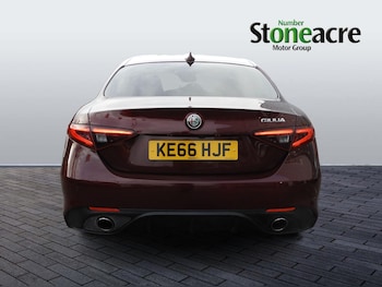 Used Alfa Romeo Giulia 2017 for sale - 77202620: Photo