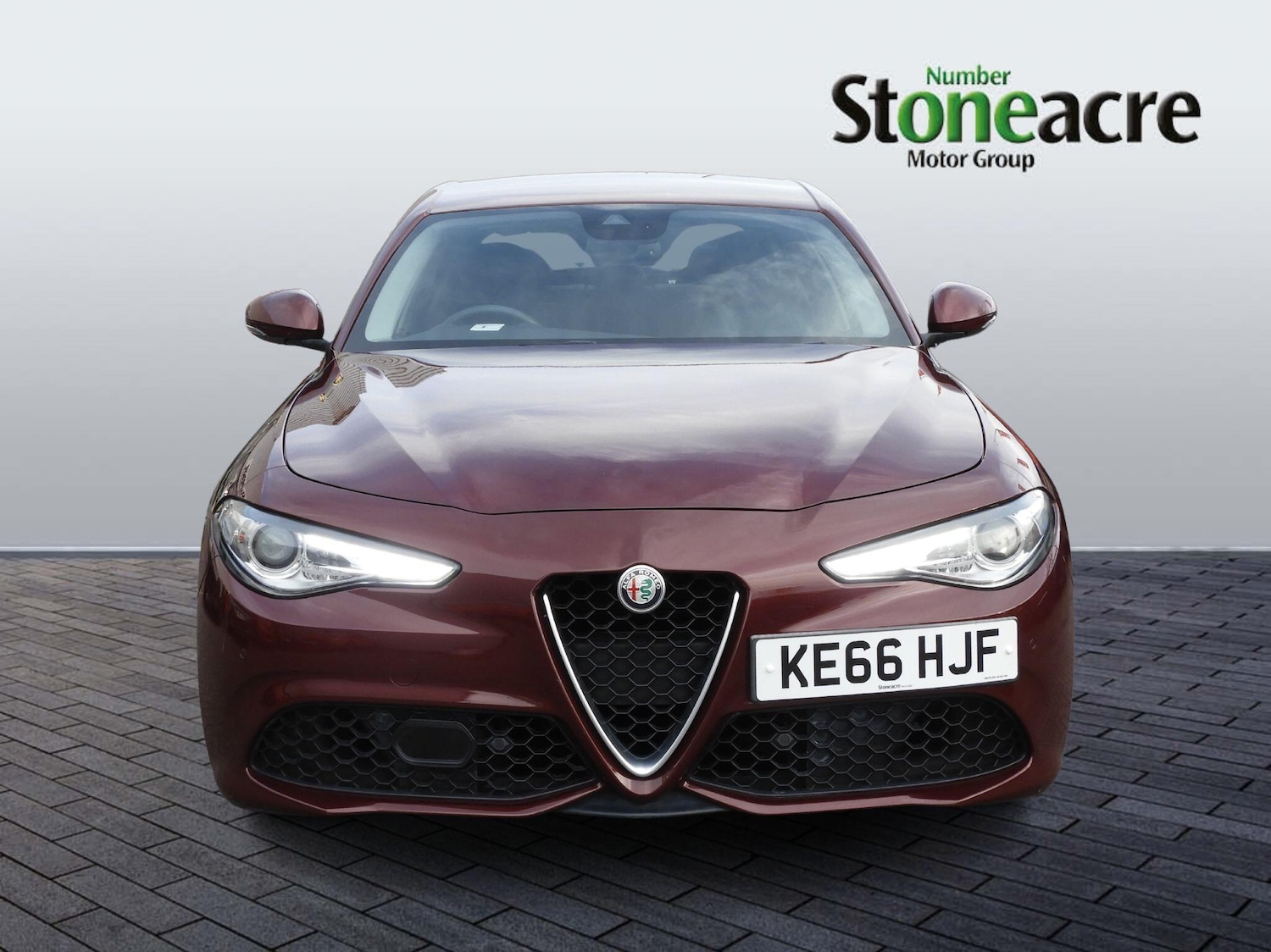 Used Alfa Romeo Giulia 2017 for sale - 77202620: Photo 8