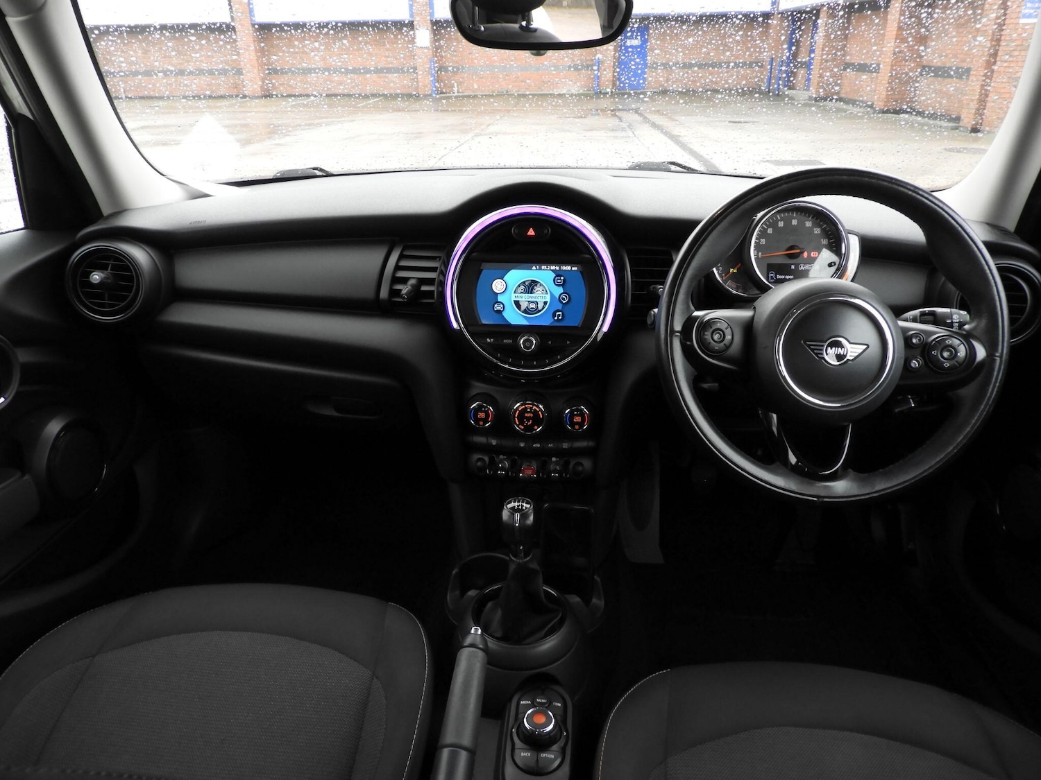 Used MINI Hatch 2019 for sale - 76409077: Photo 12