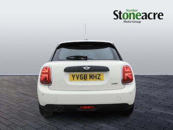 Used MINI Hatch 2019 for sale - 76409077: Photo