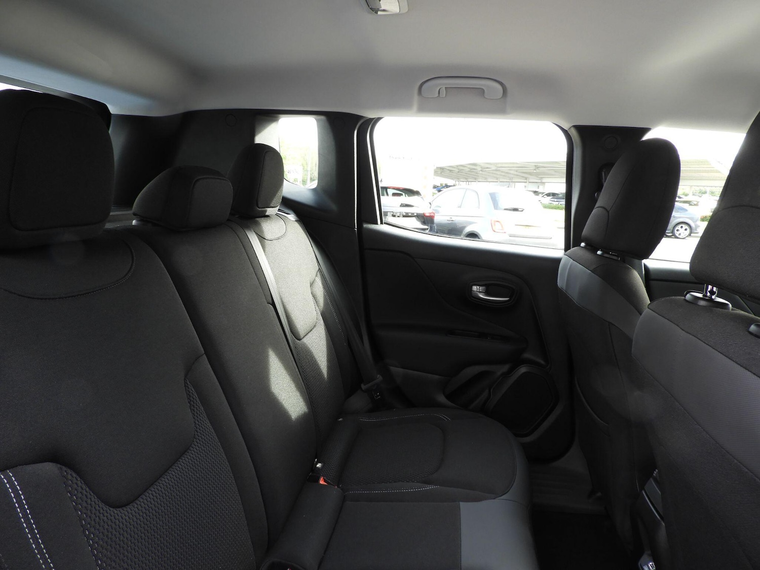 Used Jeep Renegade 2025 for sale - 76715470: Photo 11