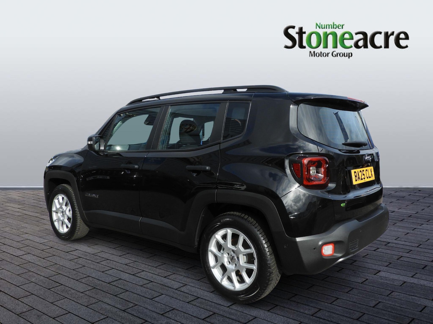 Used Jeep Renegade 2025 for sale - 76715470: Photo 5