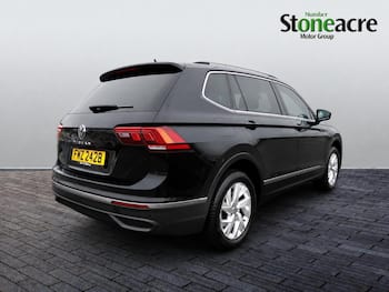 Used Volkswagen Tiguan Allspace 2024 for sale - 79740472: Photo