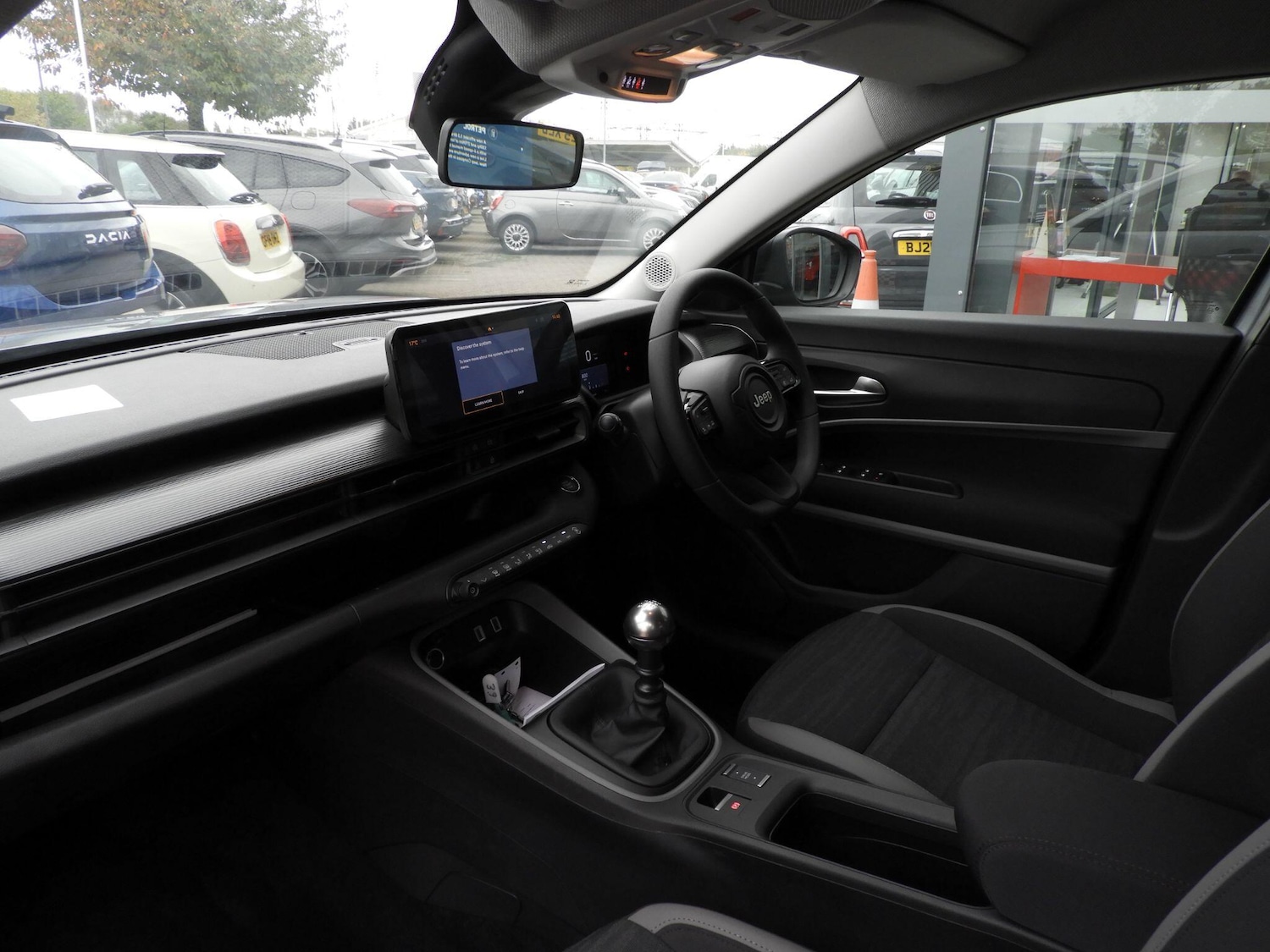 Used Jeep Avenger 2025 for sale - 76213861: Photo 13