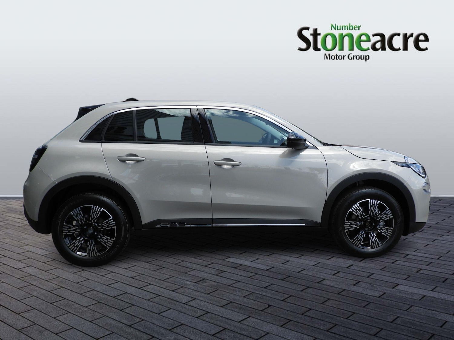 Used Fiat 600 2025 for sale - 76990081: Photo 2