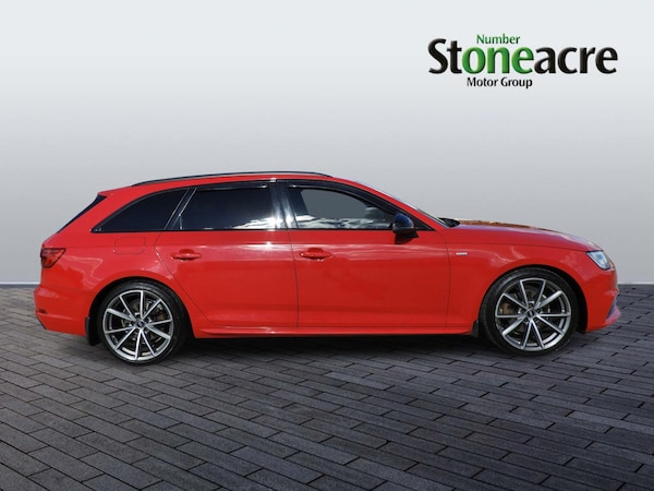 Used Audi A4 Avant 2017 for sale - 76041889: Photo 2