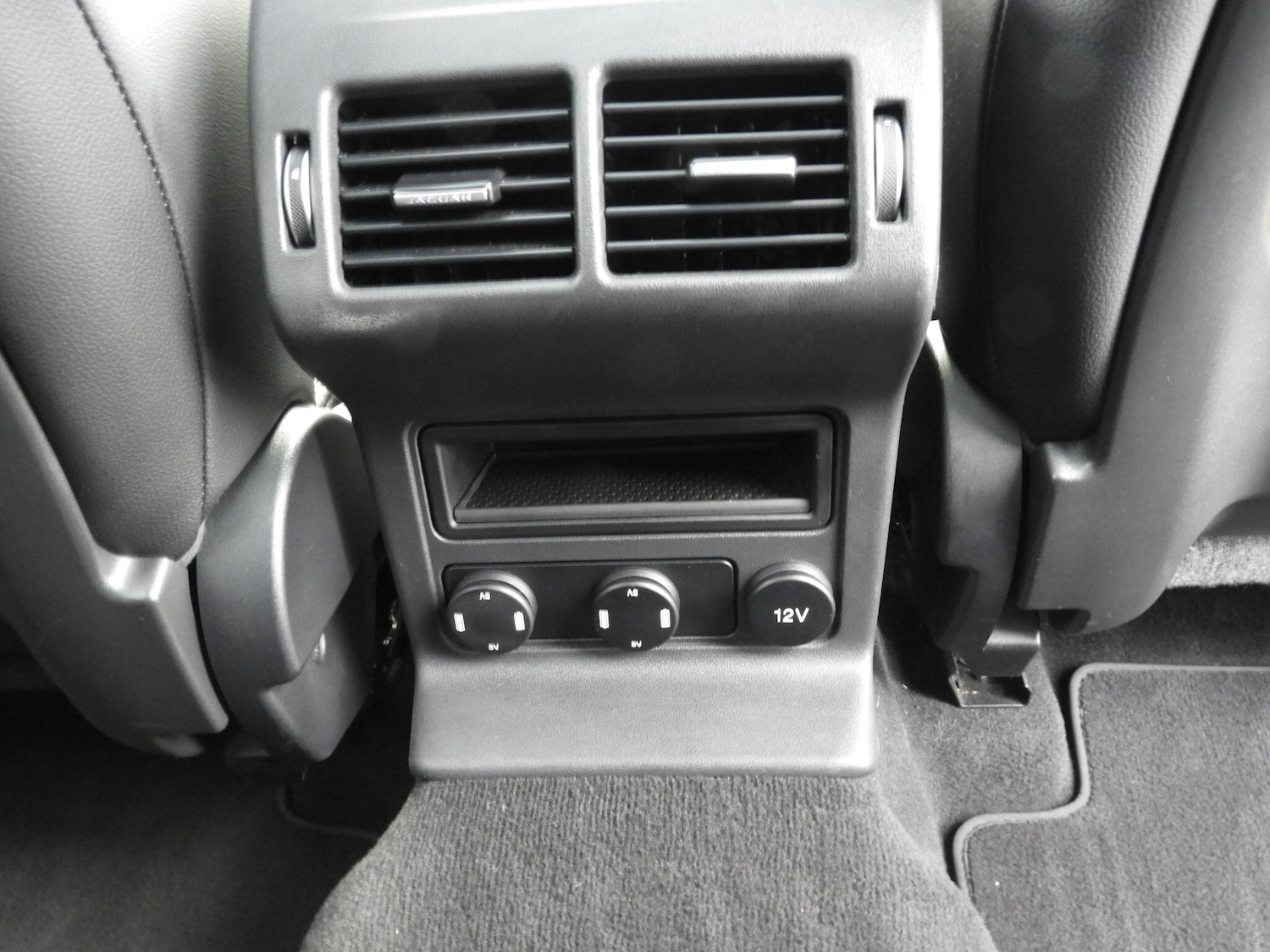 Used Jaguar F-Pace 2017 for sale - 76866558: Photo 20