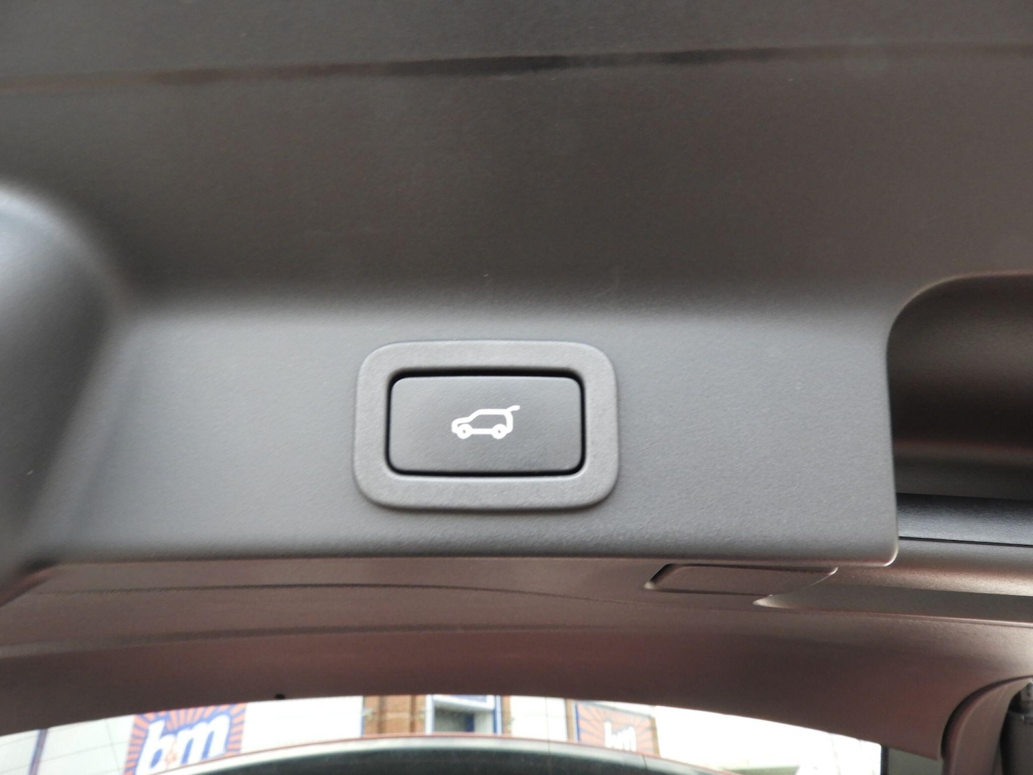 Used Jaguar F-Pace 2017 for sale - 76866558: Photo 23